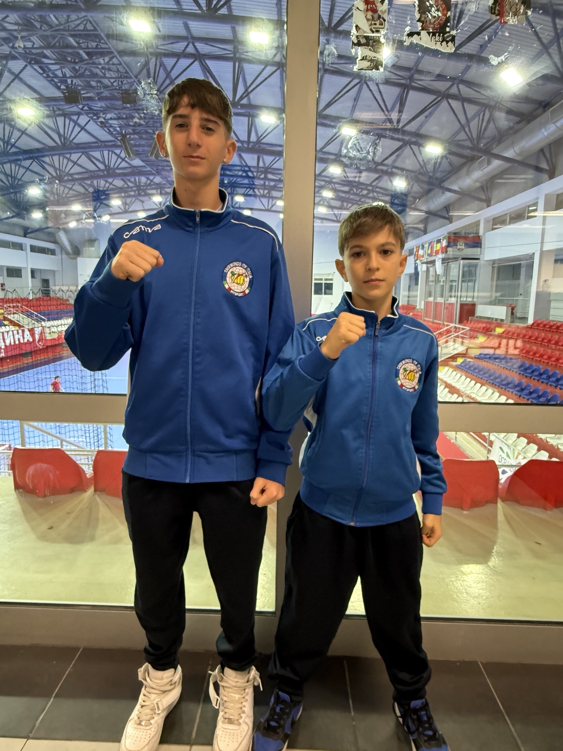 Antonio Lanotte e Nicola Napoletano in tuta FITSPORT durante la trasferta per il Serbia Open 2026 a Novi Sad